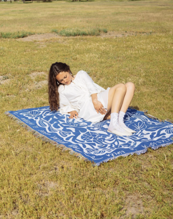 Bloom textile Handmade Carpet